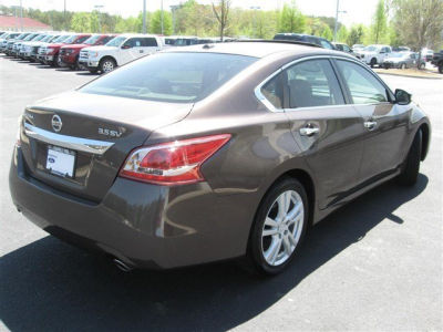 2013 Nissan Altima 3.5 SV
