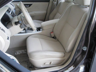 2013 Nissan Altima 3.5 SV
