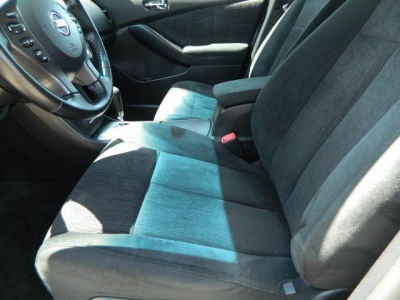 2012 Nissan Altima  3.5 SR