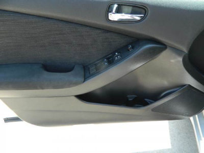 2012 Nissan Altima  3.5 SR