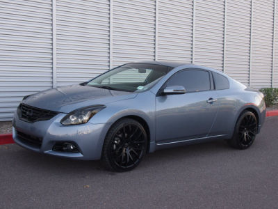 2011 Nissan Altima  3.5 SR