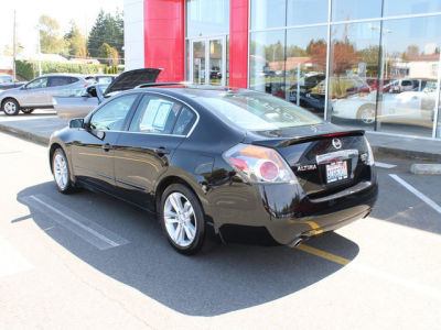 2010 Nissan Altima 3.5 SR