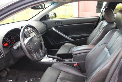 2011 Nissan Altima  3.5 SR