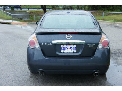 2012 Nissan Altima  3.5 SR