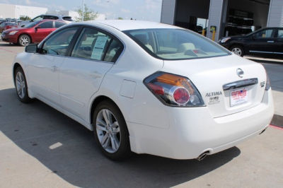 2012 Nissan Altima  3.5 SR