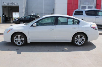 2012 Nissan Altima  3.5 SR