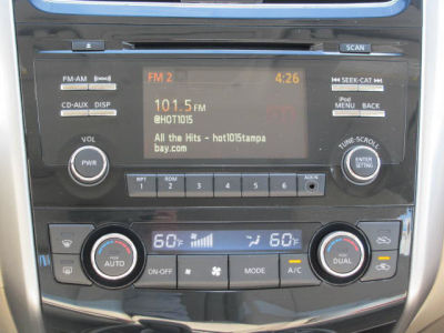 2013 Nissan Altima  SL
