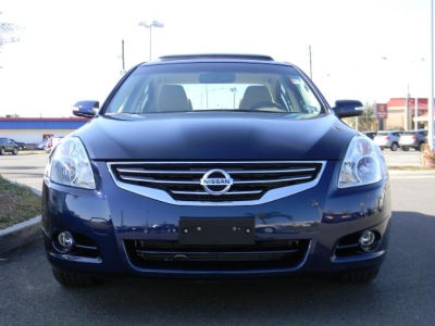 2012 Nissan Altima  3.5 SR