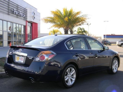 2012 Nissan Altima  3.5 SR