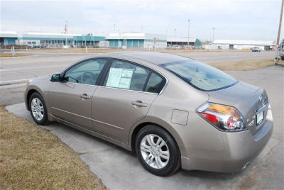 2012 Nissan Altima  2.5 S