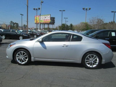 2012 Nissan Altima  3.5 SR