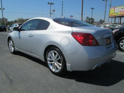 2012 Nissan Altima  3.5 SR