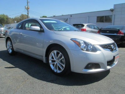 2012 Nissan Altima  3.5 SR