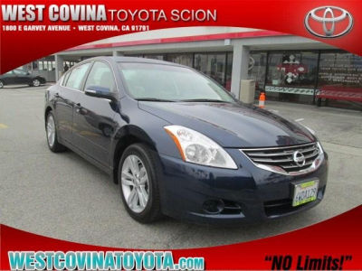 2012 Nissan Altima  3.5 SR