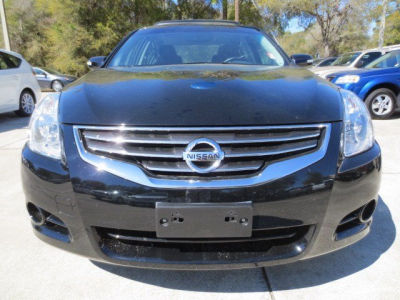2012 Nissan Altima  3.5 SR
