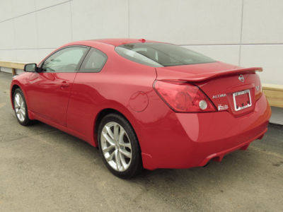 2010 Nissan Altima 3.5 SR