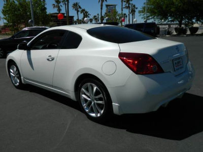 2012 Nissan Altima  3.5 SR