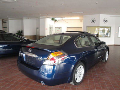 2012 Nissan Altima  3.5 SR