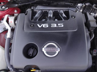 2011 Nissan Altima  3.5 SR