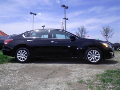 2013 Nissan Altima  SV