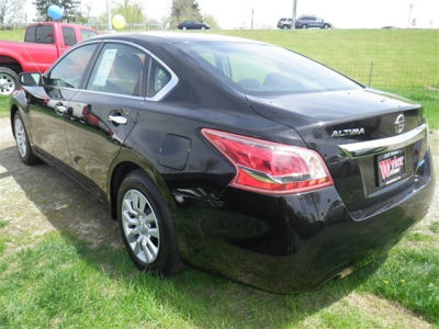 2013 Nissan Altima  SV