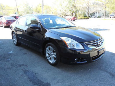 2012 Nissan Altima  3.5 SR