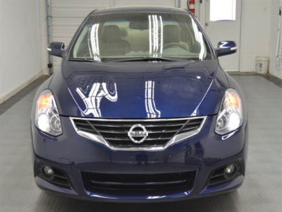 2012 Nissan Altima  3.5 SR