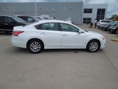 2013 Nissan Altima  2.5 S