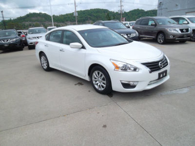 2013 Nissan Altima  2.5 S