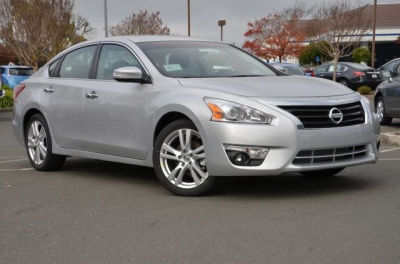 2013 Nissan Altima  3.5 SV