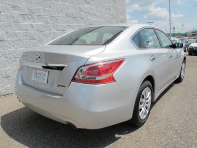 2013 Nissan Altima  S