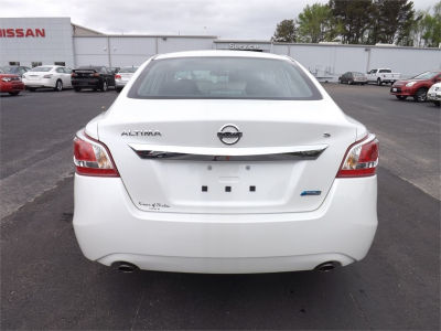 2013 Nissan Altima  S