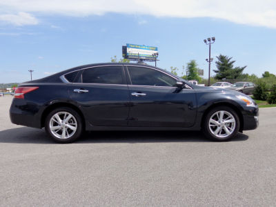2013 Nissan Altima  2.5 SV