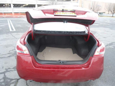 2013 Nissan Altima  3.5 SV