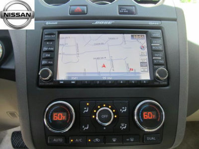 2010 Nissan Altima  3.5 SR