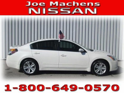 2012 Nissan Altima  3.5 SR