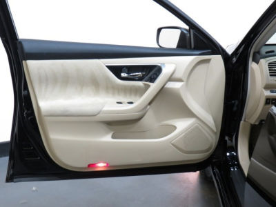 2013 Nissan Altima  SV