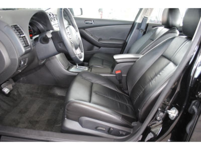 2012 Nissan Altima  3.5 SR