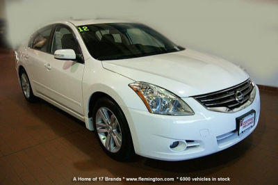 2012 Nissan Altima  3.5 SR