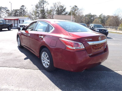2013 Nissan Altima  S