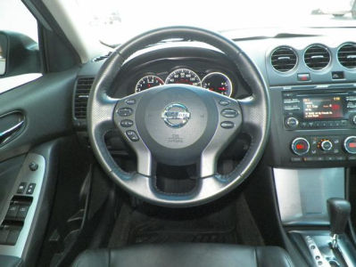 2012 Nissan Altima  3.5 SR