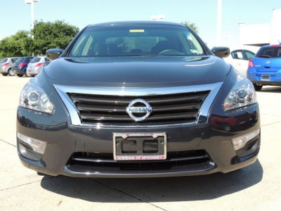 2013 Nissan Altima  2.5 SV