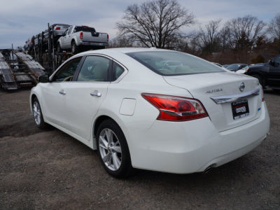 2013 Nissan Altima  2.5 SV
