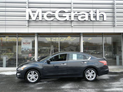 2013 Nissan Altima  3.5 S