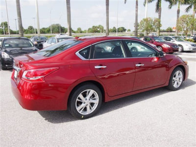 2013 Nissan Altima 2.5 SV