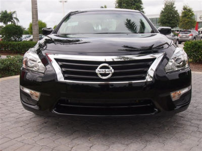 2013 Nissan Altima  2.5 SV