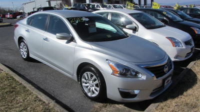 2013 Nissan Altima  2.5 S