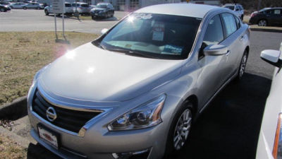 2013 Nissan Altima  2.5 S