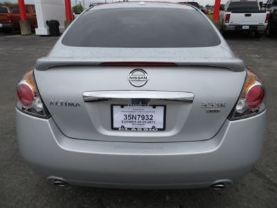 2012 Nissan Altima  3.5 SR