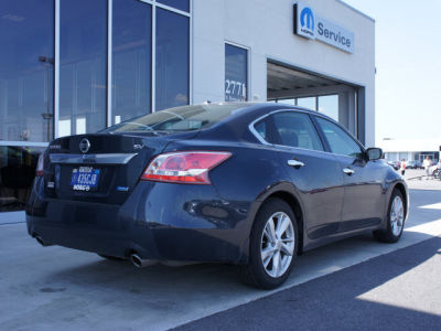 2013 Nissan Altima  2.5 SV